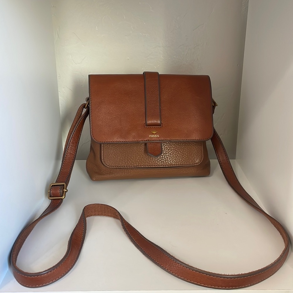 Fossil leather handbag